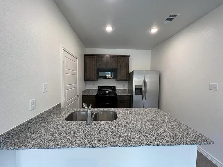 113 Wind Ridge Dr #B — Photo 9