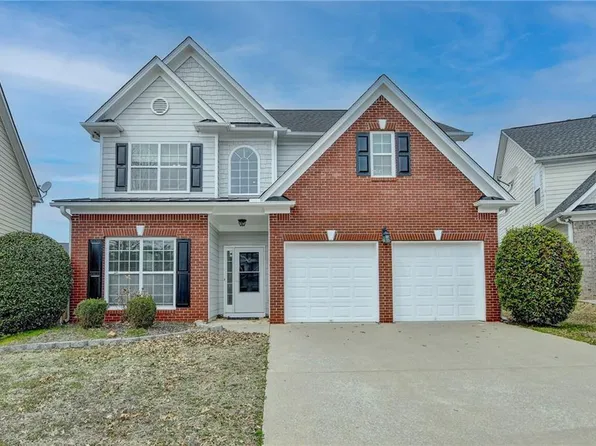 1255 Leisure Lake Dr, Lawrenceville, GA 30044
