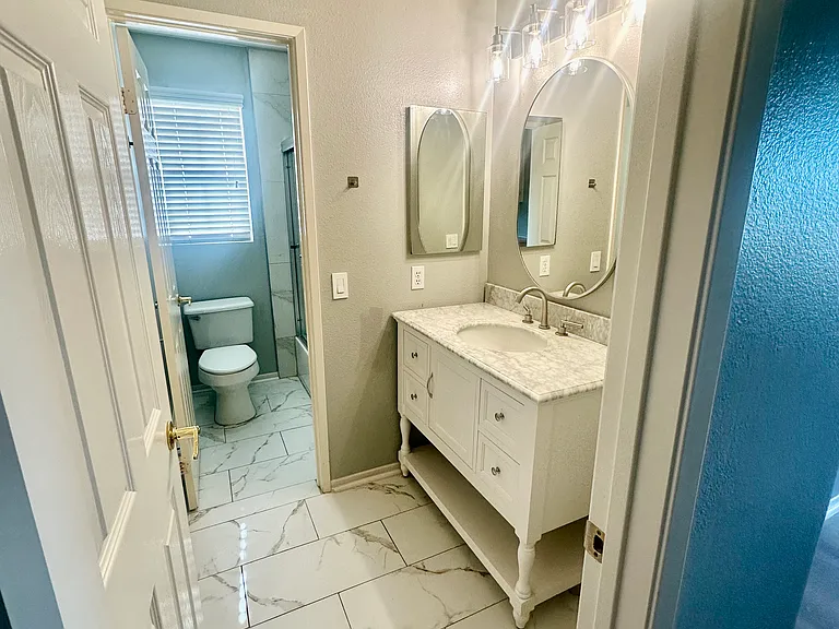 Gardenvail Dr — Photo 17