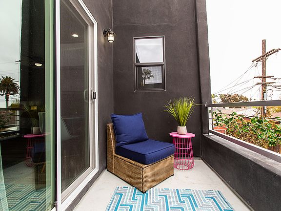 4th image of 1811 Adams Ave #9