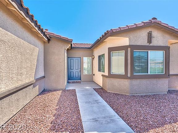 2nd image of 1417 Palomino Farm Way