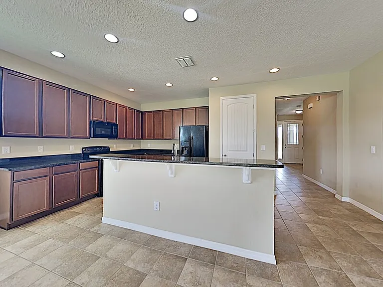 12986 Holdenbury Ln — Photo 4
