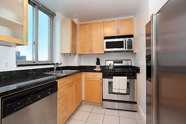 1st image of 231-235 E 55th St #41A