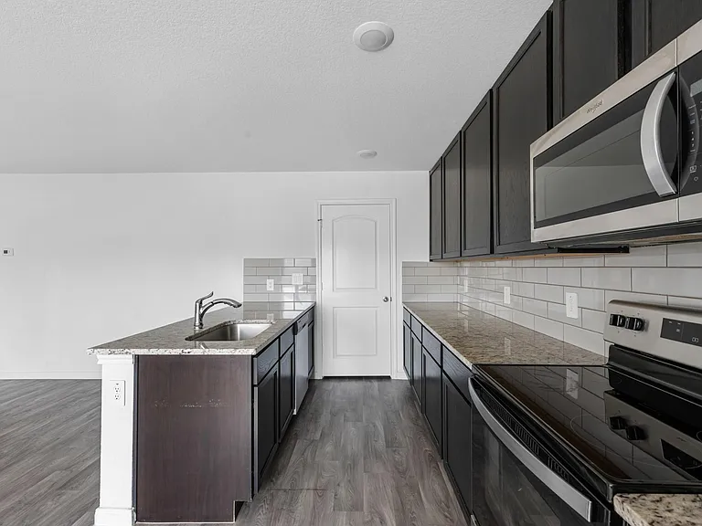 12998 Sorrento Bay Dr — Photo 17