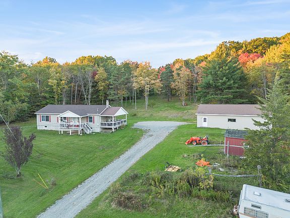 2nd image of 122 Pierce Creek Rd