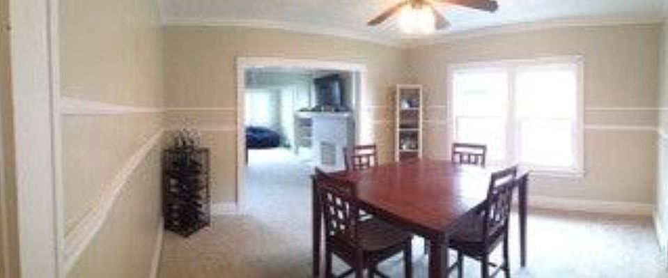 1st image of 1222 Hathaway Ave #2