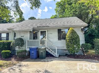 205 Wyndham Cir #B, Greenville, NC 27858