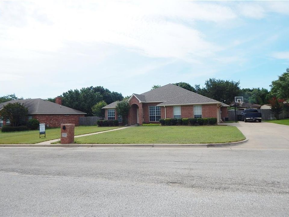 1st image of 1623 Meadowlark Dr
