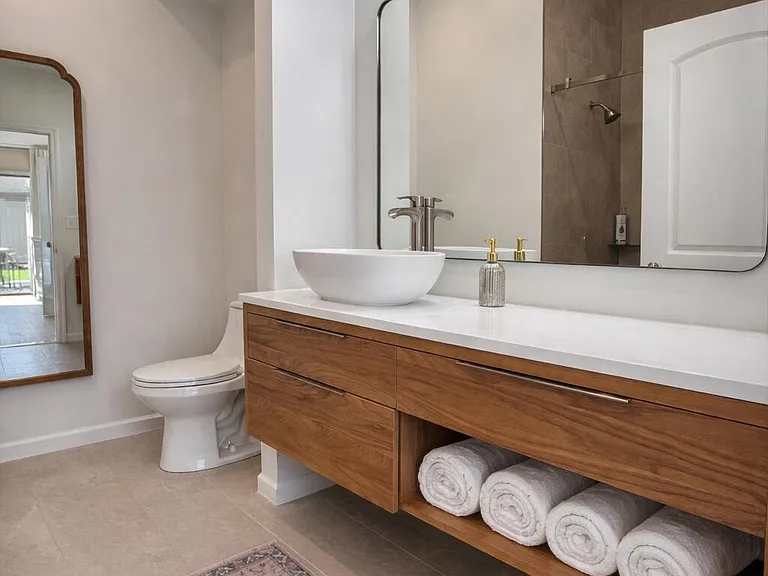 13009 W Meadowbreeze Dr — Photo 10