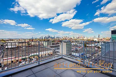 Rented by aptsandlofts.com