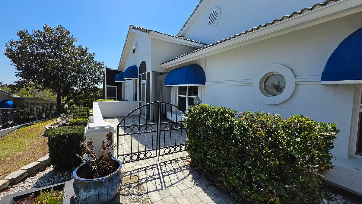 Building Photo - 6048 Topsail Rd