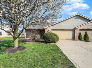 378 Camellia Ln, Bargersville, IN 46106