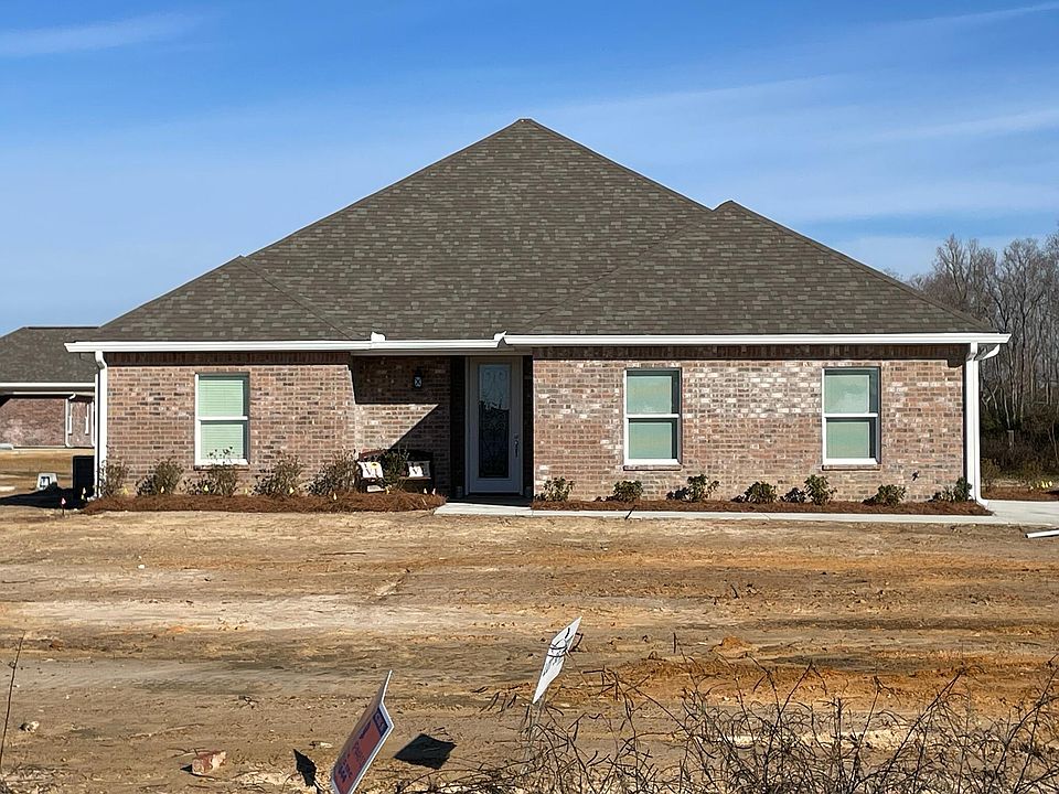 1st image of 207 Liberty Dr