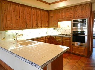 9004 Church Rd, Dallas, TX 75231