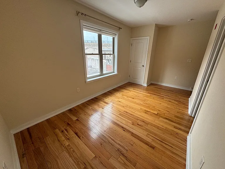4442 Cresson St — Photo 20