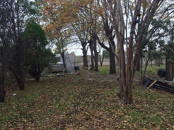 5th image of 1202 Gravel St