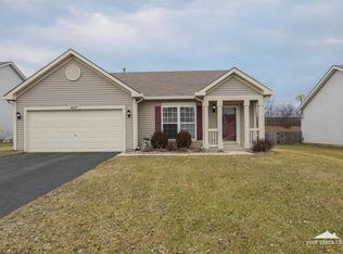 4517 Deames St, Plano, IL 60545