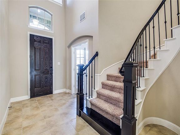 4th image of 10853 Sexton Dr