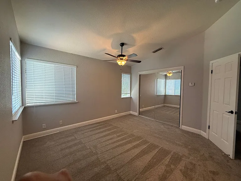 532 Blarney Cir — Photo 12