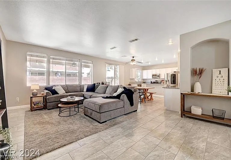 10914 Esta Ponia Ct — Photo 12