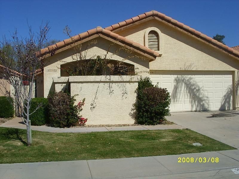 1st image of 3719 N Rosewood Ave