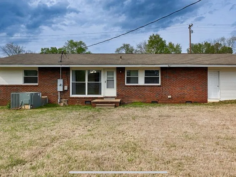 806 E Forrest St — Photo 20