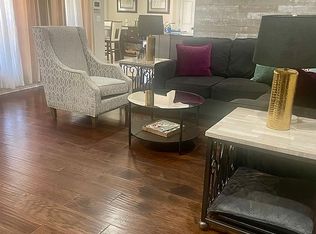 1957 N Batsford Dr, Fayetteville, AR 72704