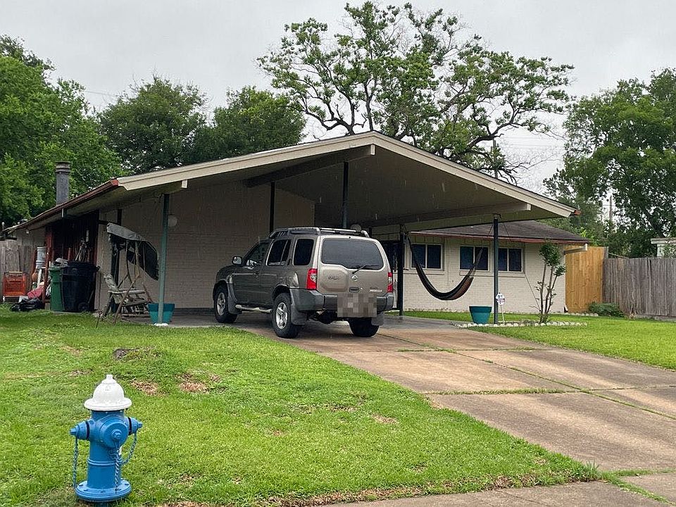 2nd image of 7014 Langdon Ln