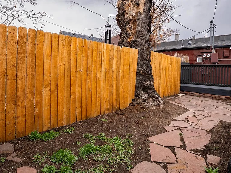 338 Inca St — Photo 19