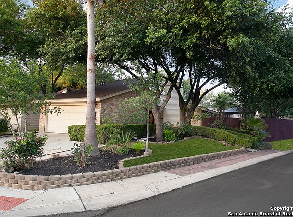 3rd image of 11802 Greenwood Village Dr