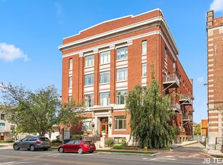 17 W 10th St UNIT 220, Holland, MI 49423