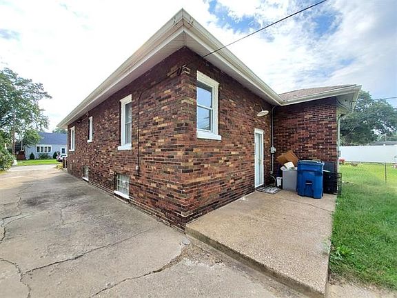 2nd image of 6734 Ontario Ave