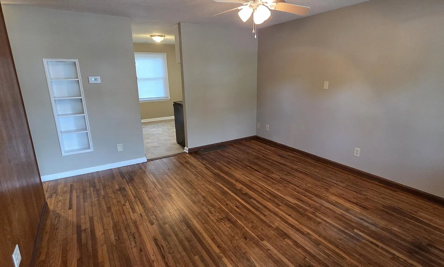 2 bed, 676 sqft, $825 — Photo 2