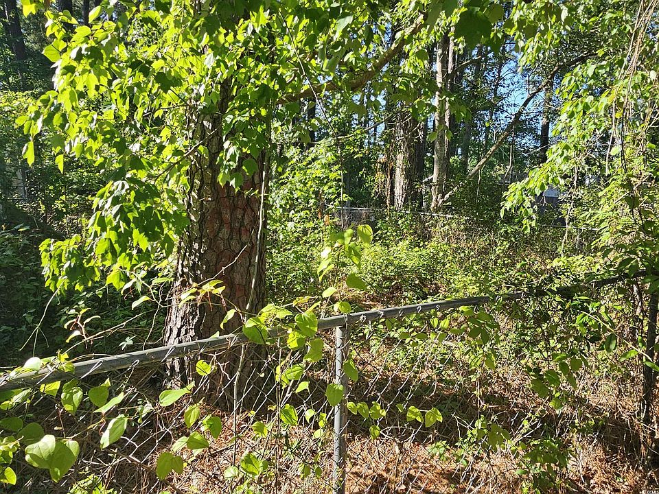 2nd image of 3906 Halyard Way
