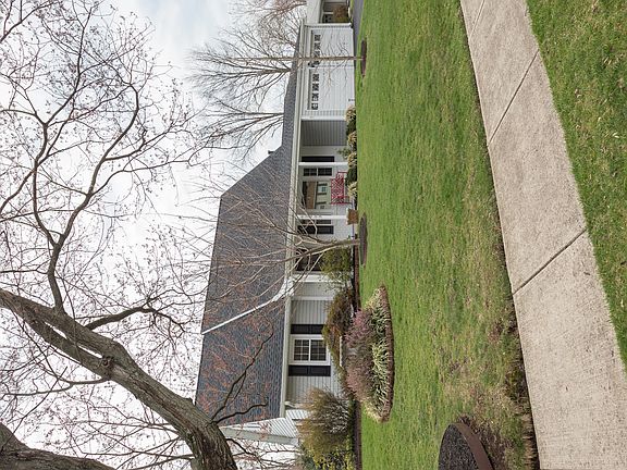 4th image of 12903 Mount Royal Ln