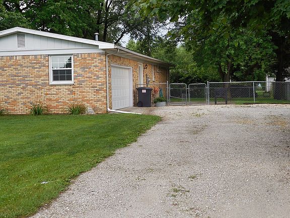 2 Car Attached Garage