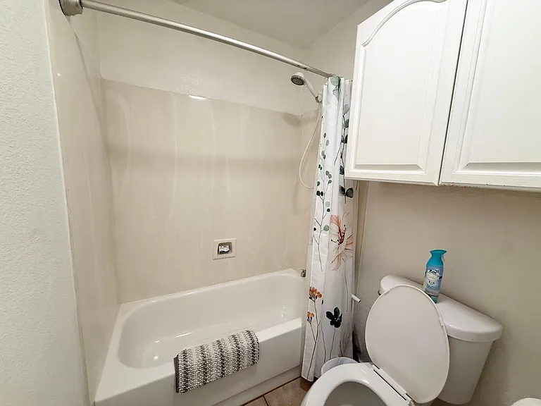 10938 W Poinsettia Dr — Photo 16