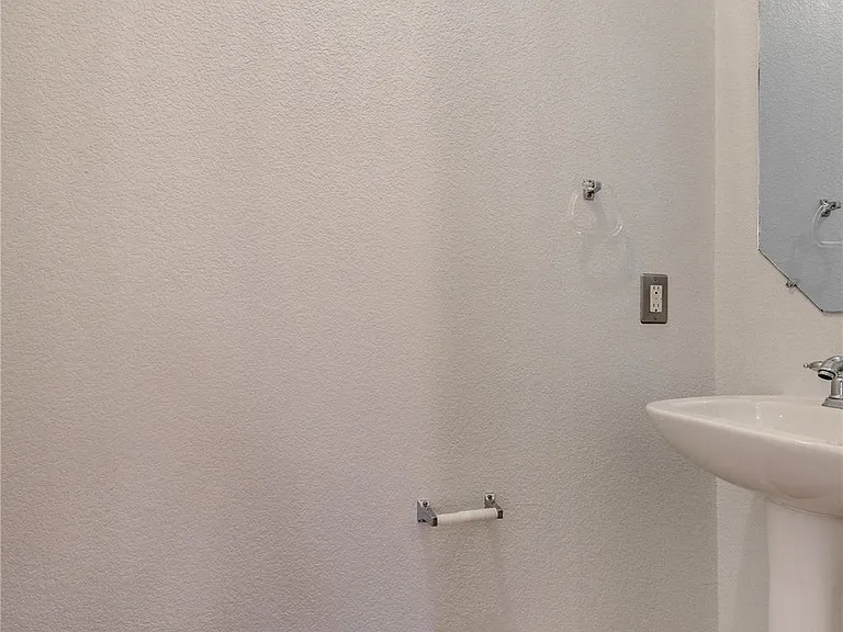 9201 Brodie Ln #2501 — Photo 24