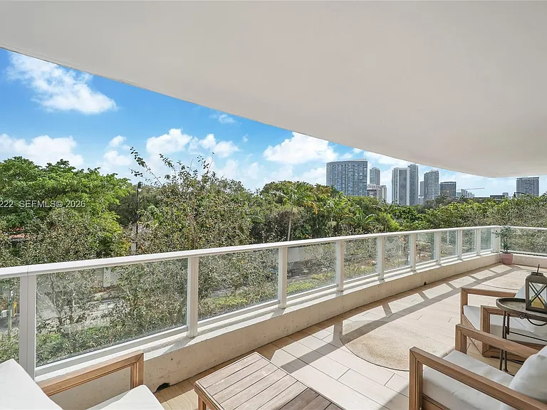 4250 Biscayne Blvd #301 — Photo 6
