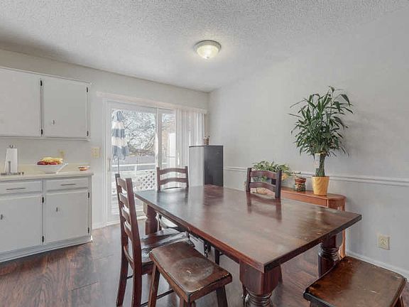 5th image of 2031 Deerwood Ave
