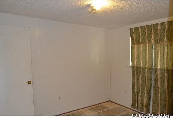 5th image of 202 Veterans Ave #Af