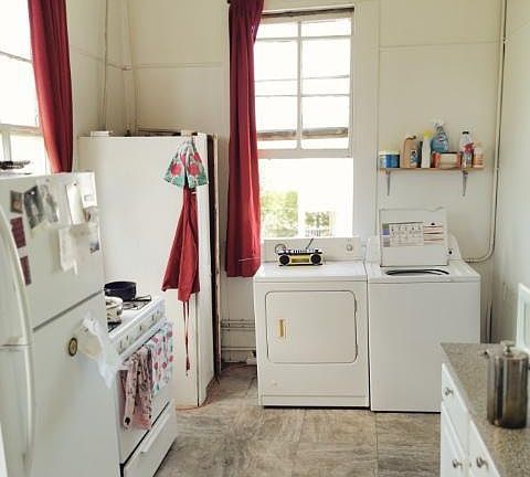 2nd image of 4903 Camp St #B