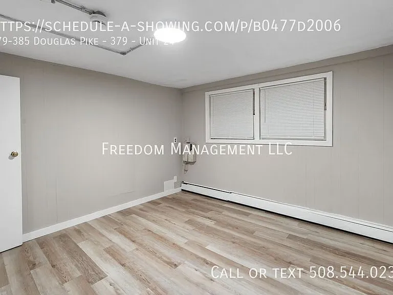 379-385 Douglas Pike #379-24 — Photo 9