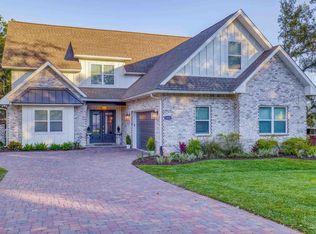 1404 E Shores Blvd, Gulf Breeze, FL 32563