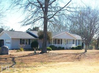 612 Macon Rd, Reynolds, GA 31076