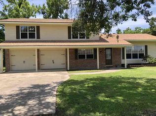 642 Douglas St, Bridge City, TX 77611