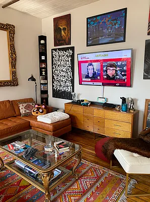 Rented by Carnegie Management Inc | media 6