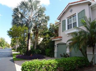 175 Las Brisas Cir, Hypoluxo, FL 33462
