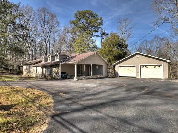 222 Sugar Creek Rd, Blue Ridge, GA 30513