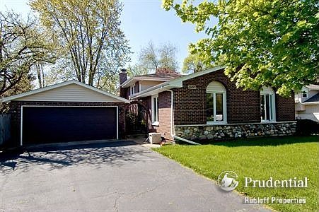 1st image of 26W589 Evelyn Ave